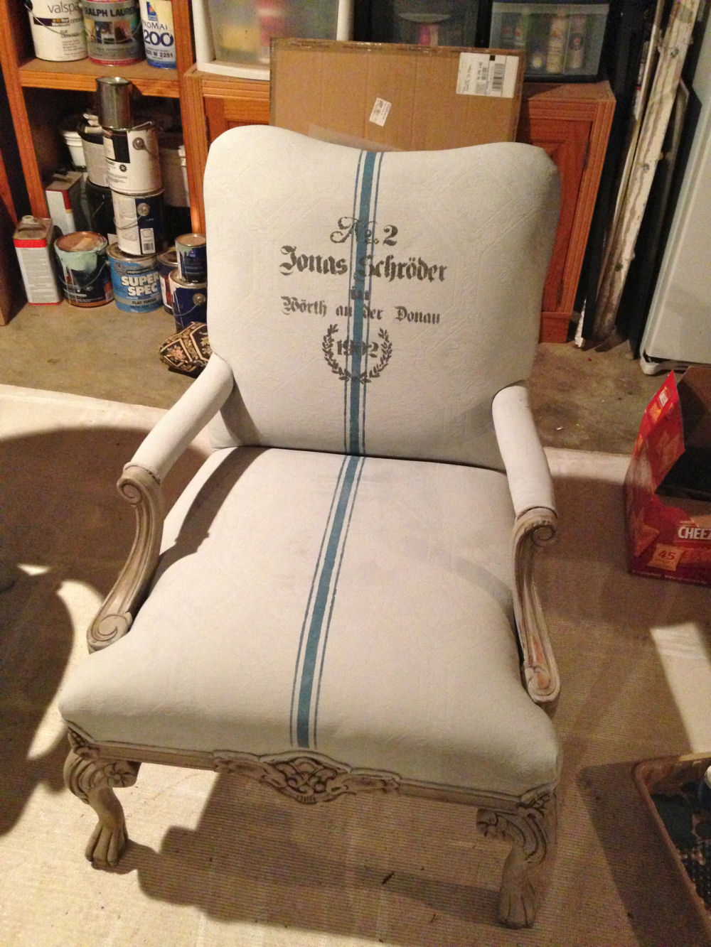 How to Paint Upholstery (Latex Paint and Fabric Medium) - The Kim