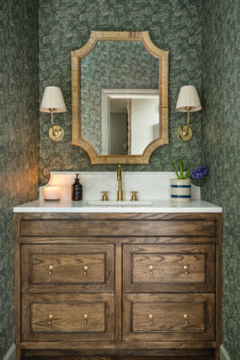 bathroom with wallpaper